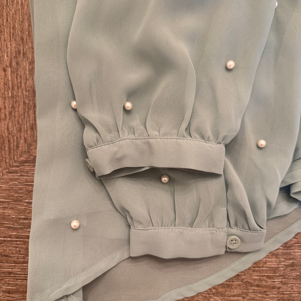 LC Lauren Conrad Sage Green Pearl Embellished Sheer Chiffon Blouse Womens Medium - Picture 11 of 11